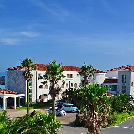Lasania Resort Сеогвипо Екстериор снимка