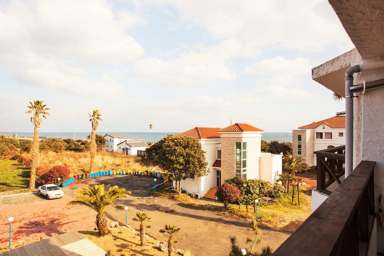 Lasania Resort Сеогвипо Екстериор снимка