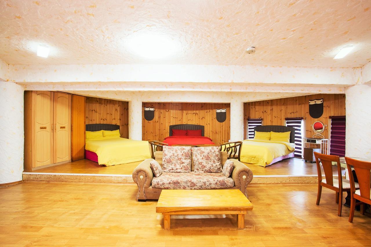 Lasania Resort Сеогвипо Екстериор снимка