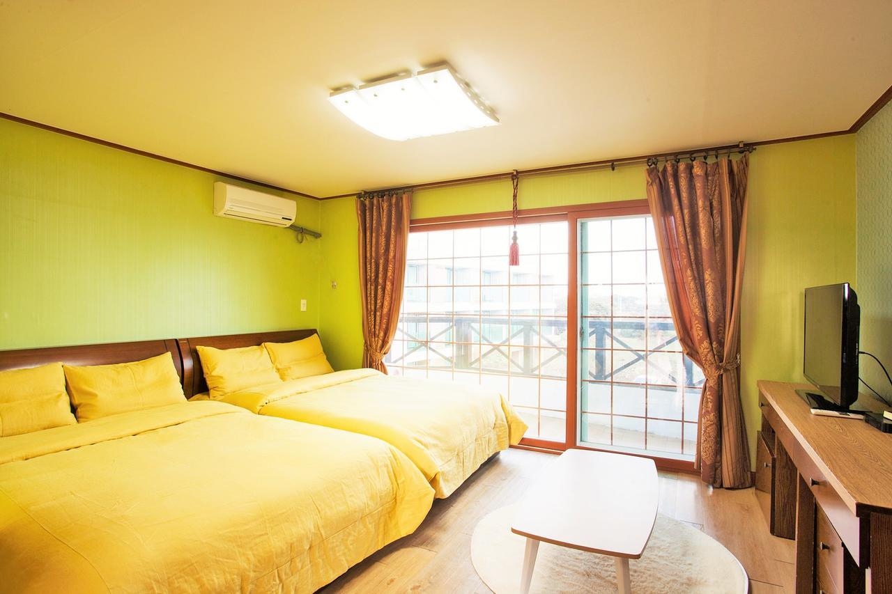 Lasania Resort Сеогвипо Екстериор снимка