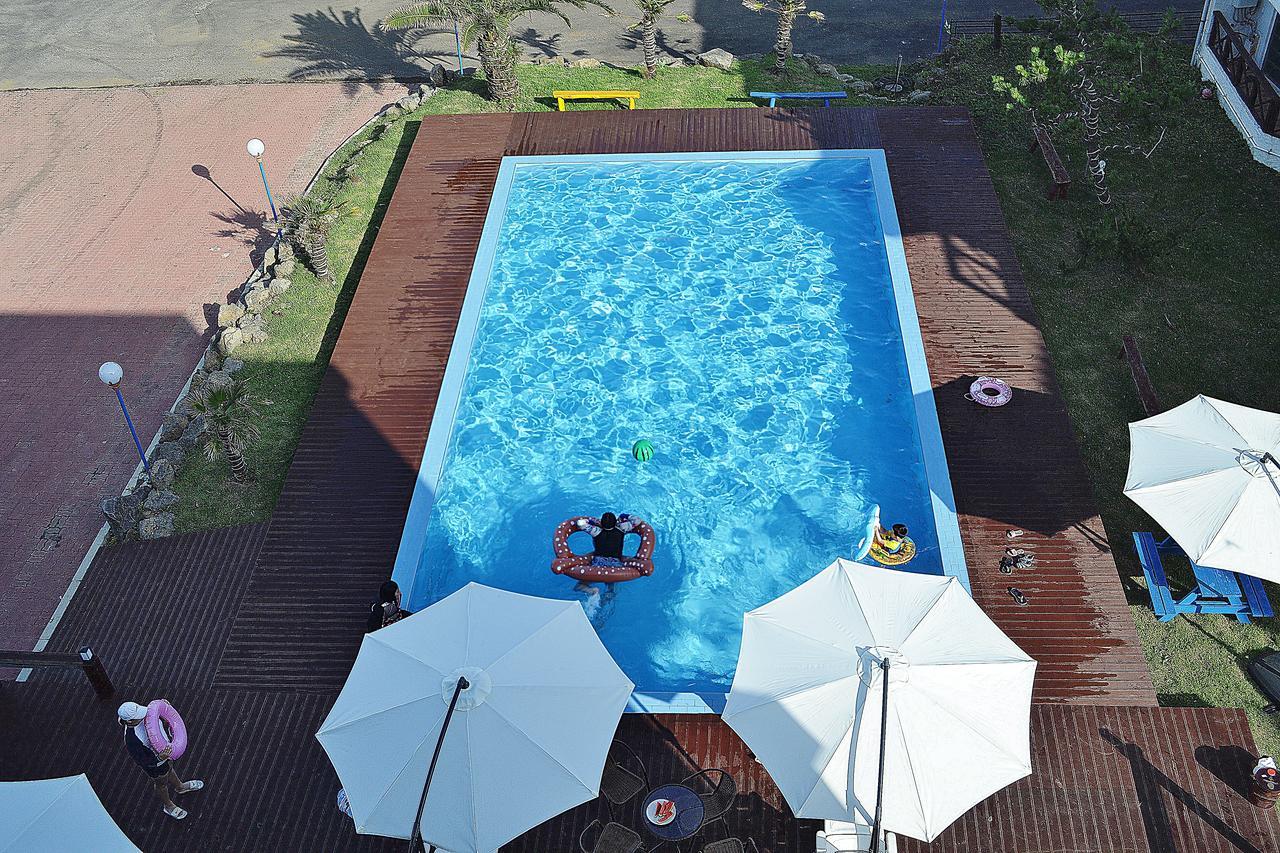 Lasania Resort Сеогвипо Екстериор снимка