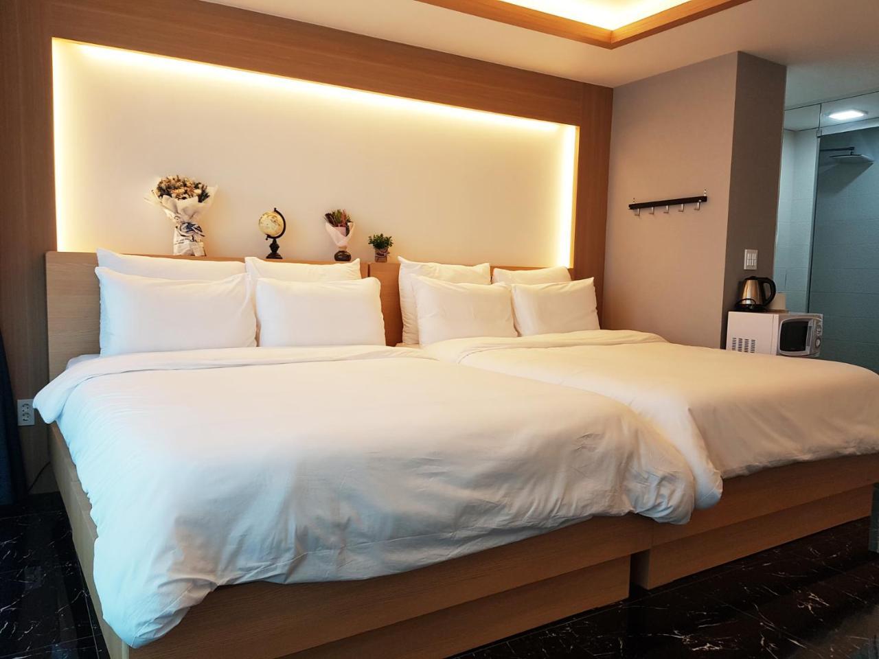 Lasania Resort Сеогвипо Екстериор снимка